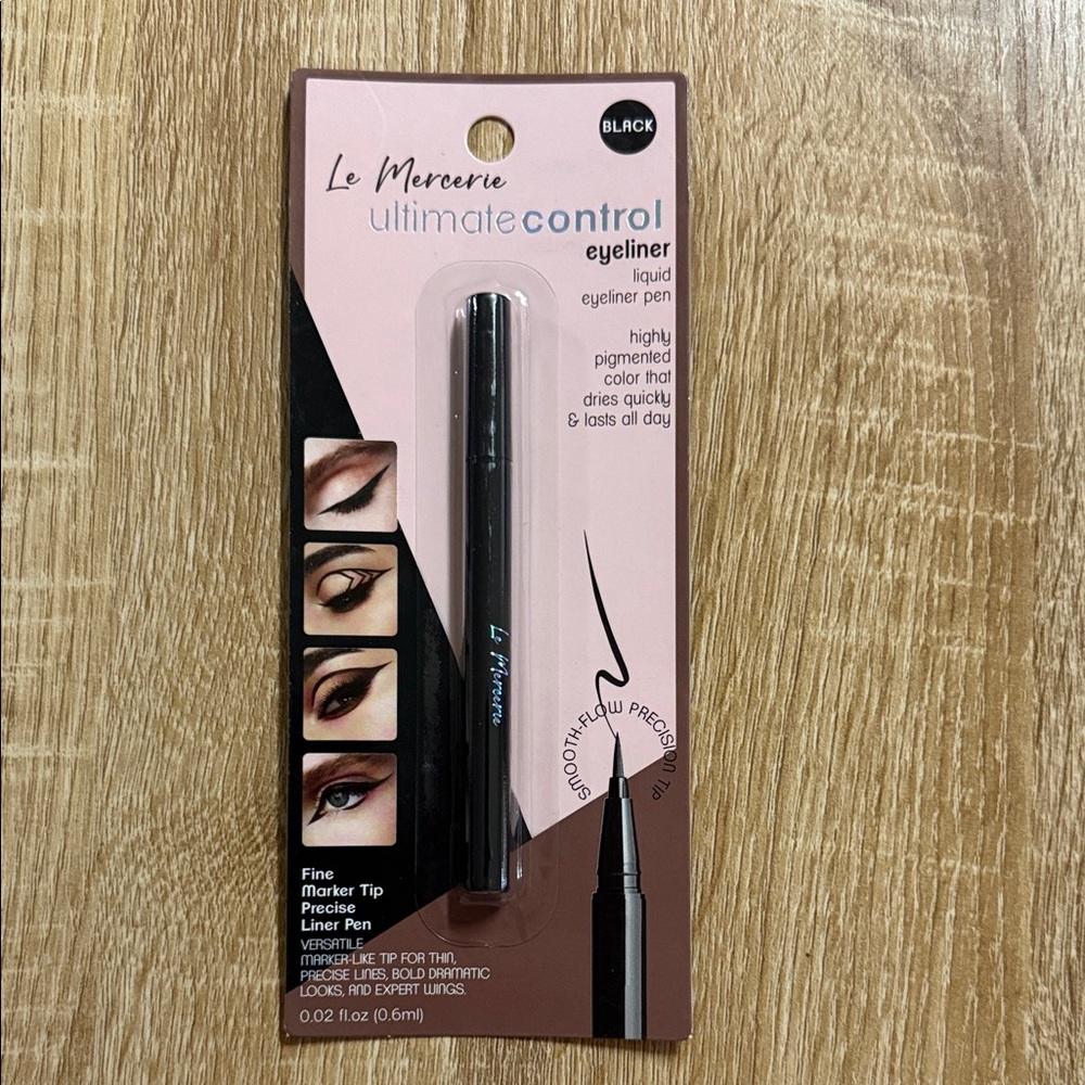 Black Liquid Eyeliner Pen